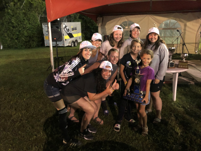 Smoking Bats: Women's Division winners